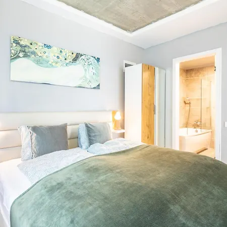 Balatongardens * Balatonudvari