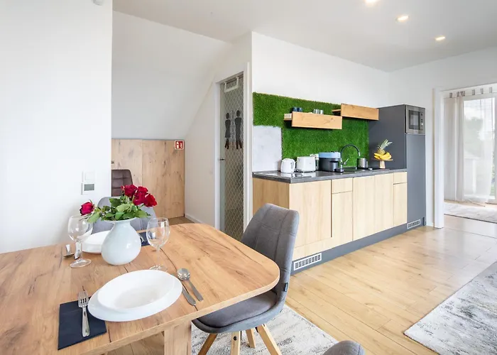 וילה Balatongardens בלטונודבארי