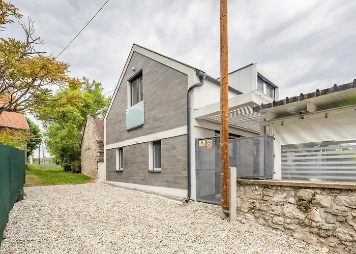 Villa Balatongardens