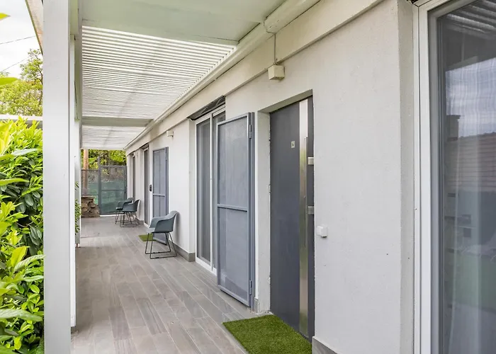 Balatongardens בלטונודבארי